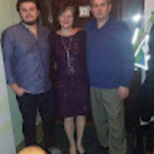 Meet your Posher, Iola